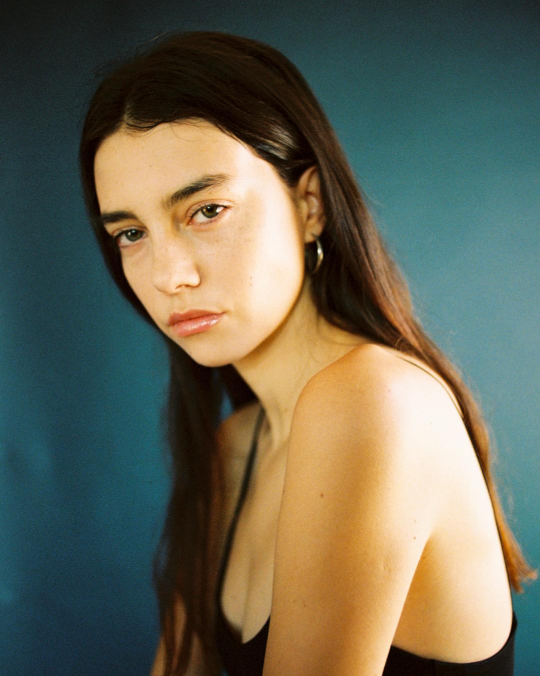 ARIANA SOEIRO by Augustin Escamez