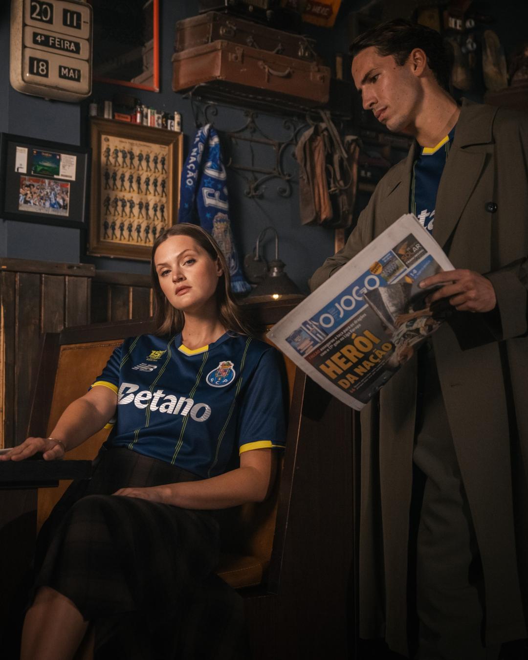 RODRIGO AND ANNA ALONGSIDE VARELA FOR FC PORTO