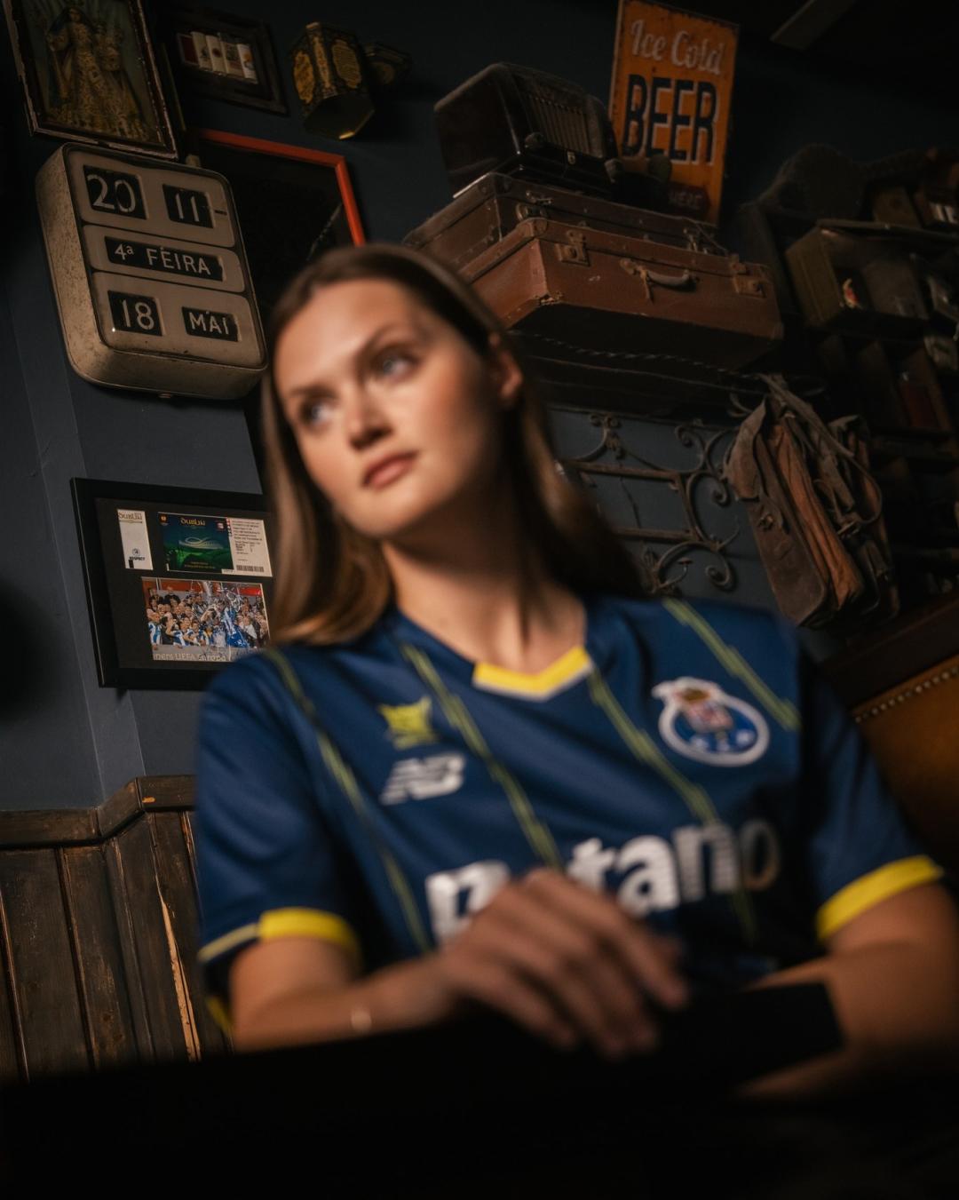 RODRIGO AND ANNA ALONGSIDE VARELA FOR FC PORTO